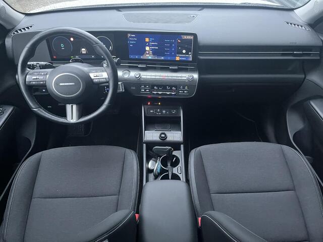 Hyundai Kona Electric Comfort Smart 65.4 kWh | Long range battery | Geïntegreerde navigatiesysteem | WinterPack | Camera | Fabrieksgarantie 12-2029 |