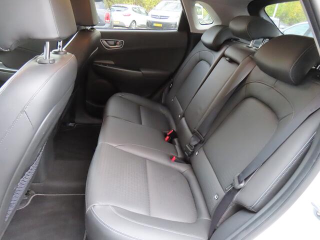 Hyundai Kona EV Premium 64 kWh*100%SOH*Fase 3*EXPORTPRIJS*