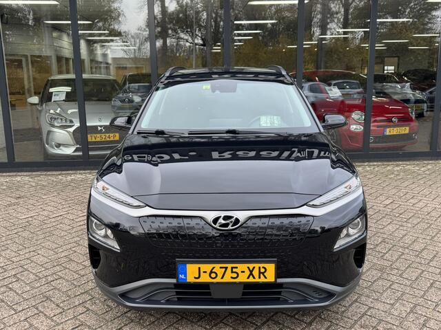 Hyundai Kona EV Fashion 64 kWh*ACC*Navi*3-Fase*EXPORTPRIJS*