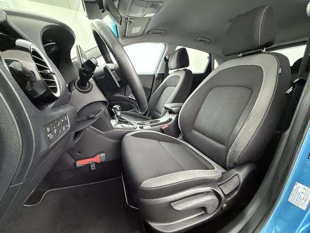 Hyundai Kona 1.6 HEV AUT-6 141pk Adaptive-Cr Trekhaak HUD Camera Android Apple Carplay Navi Bordherkenning PDC Fashion Keyless Head-Up-Display Auto-Pilot (Lane-Assist+ACC) ESP Mild Hybride Priv.Glass Botsing waarsch syst Dodehoek-assistent