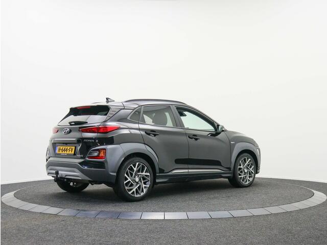 Hyundai Kona 1.6 GDI HEV Premium | Trekhaak | 1e Eigenaar