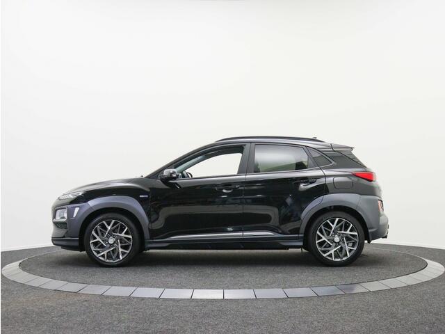 Hyundai Kona 1.6 GDI HEV Premium | Trekhaak | 1e Eigenaar