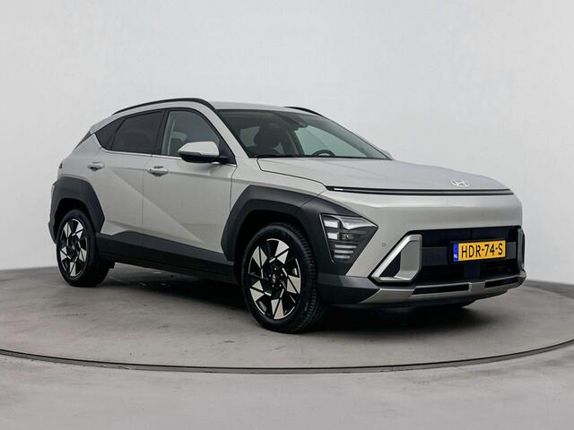Hyundai Kona 1.6 GDI HEV Comfort Smart | Stoel en stuurwiel verwarming | Parkeer sensoren voor en achter | Navigatie en Apple Carplay Android Auto |