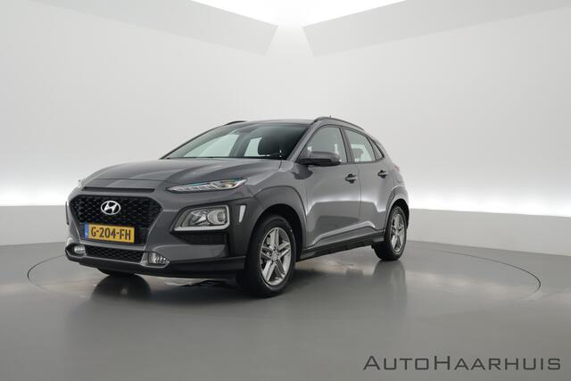 Hyundai Kona 1.0 T-GDI Comfort | Cruise Contr. | Camera | Trekhaak | CarPlay | All seasons | Clima
