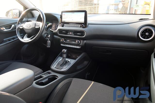 Hyundai Kona 1.6 GDI HEV Comfort Smart PDC / Navi / Carplay / Camera / Led / Cruise Adap./ 1e Eig / NL auto / All Season
