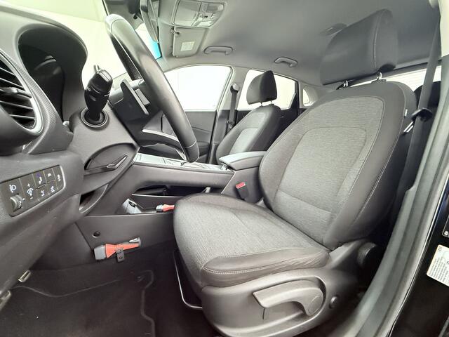 Hyundai Kona EV Fashion 64kWh SOH 100% Warmtepomp Head Up Display Adap.Cruise Navi Ecc Camera Apple Carplay Android Auto Pdc Lane Assist Dodehoekwaarschuwing Keyless Privacy Glas DAB FCA 1e Eigenaar Origineel Nederlandse Auto