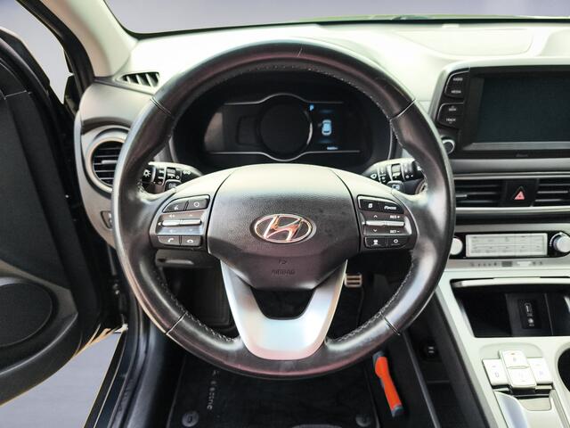 Hyundai Kona EV Comfort 64 kWh 3-Fase 1e-Eig. & Dealer-Onderh. BOVAG-Garantie. NL-Auto..