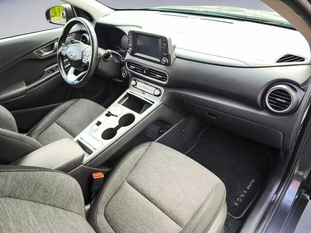 Hyundai Kona EV Comfort 64 kWh 3-Fase 1e-Eig. & Dealer-Onderh. BOVAG-Garantie. NL-Auto..