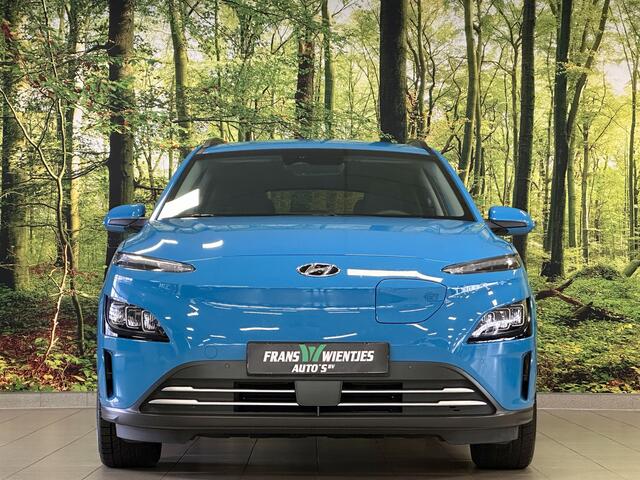 Hyundai Kona EV Comfort Smart 39 kWh | Standkachel | Krell Sound | Camera | Stuurwielverwarming | Stoelverwarming | Lane Assist | Dodehoeksensor | Adaptieve Cruise Control | DAB |