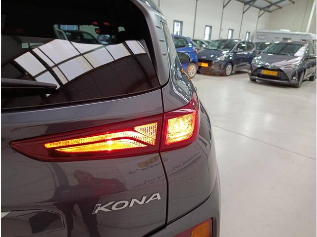 Hyundai Kona 1.6 GDI HEV Fashion Climate controle | Navigatiesysteem | Parkeersensoren | Cruise control | Keyless