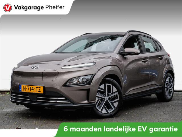 Hyundai Kona EV Comfort 64 kWh 3-Fase/ Facelift!/ Navigatie/ Carplay/ Krell audio/ Camera/ Adapt. cruise/ Dab/ Keyless