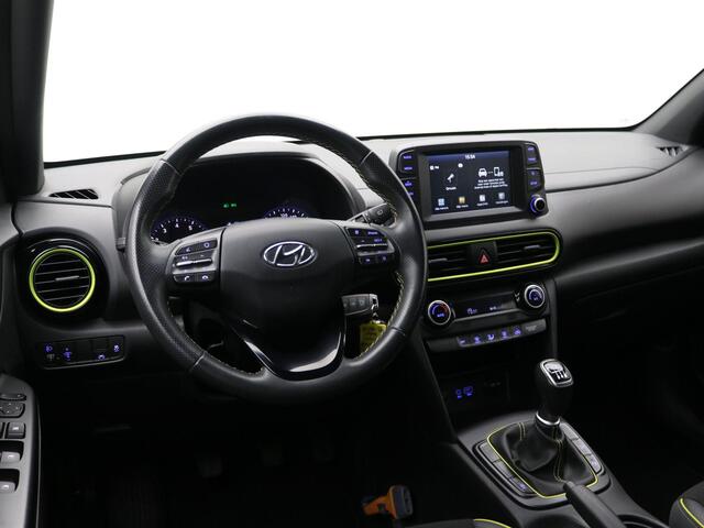 Hyundai Kona 1.0T Fashion / 1ste Eigenaar / Apple CarPlay & Android Auto Navigatie / Cruise Control / 17" LMV / Achteruitrijcamera / Airco Climat Control / Dealer onderhouden /
