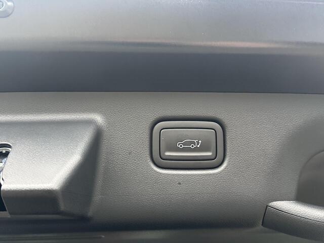 Hyundai Kona 1.6 GDI HEV Premium Sky VAN: 44.300,- VOOR: 35.877,- UW EINDEJAARSVOORDEEL: 8.413,- euro FULL HYBRID | NIEUWE AUTO MET REGISTRATIE | VOLLE AUTO! | FABR GARANTIE T/M 12-2029