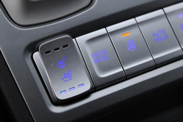 Hyundai Kona EV Premium 64 kWh SOH 95.2 LEER NAVI LED 99000KM!!!