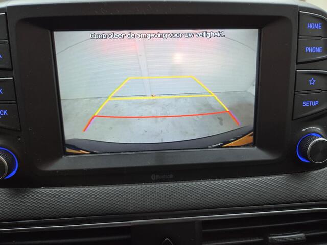 Hyundai Kona EV Comfort 39 kWh | Adaptive cruise control | Scherm met Apple Carplay/Android auto | Camera