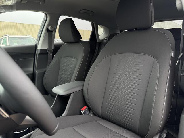 Hyundai Kona Electric Long Range Pure Edition 64.8 kWh | 2.500,- korting! | Uit voorraad leverbaar | Stoel/stuurverwarming | Achteruitrijcamera | Adaptive cruisecontrol | Active lanekeeping | Keyless start/entry |