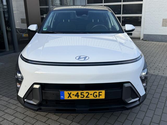 Hyundai Kona 1.6 GDI HEV Comfort | Nieuw model! | 17 inch | Navigatie | Adap.