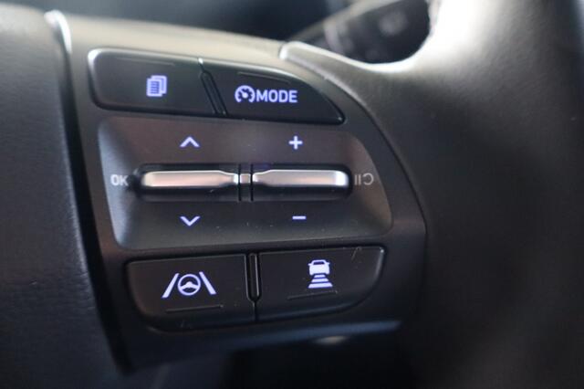 Hyundai Kona 1.6 GDI HEV Fashion | Geen import | Navigatie | Camera | Adap cr