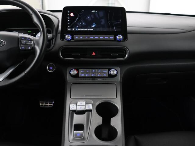 Hyundai Kona EV Business 64 kWh | 3-Fase | Stoelverwarming | Climate control | Adaptive cruise control | Camera | HUD