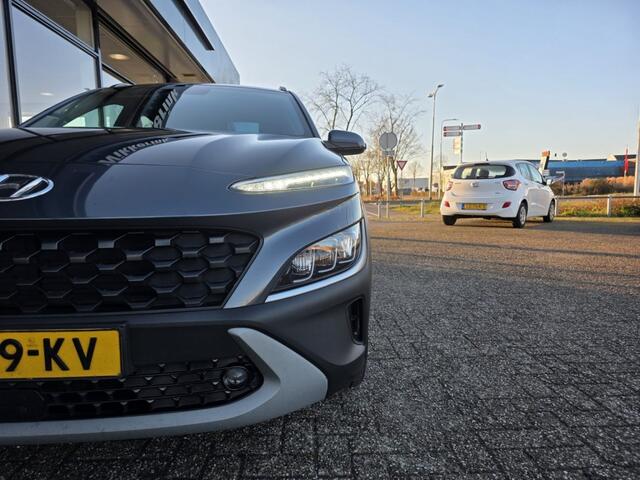 Hyundai Kona 1.6 GDI HEV FASHION HEAD-UP, 18LM, TREKHAAK, STOEL+ STUURVERWARMING