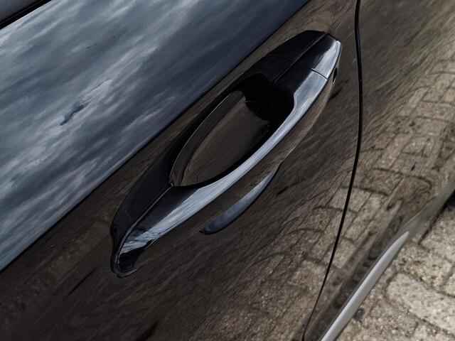 Hyundai Kona 1.0 T-GDI Premium | Parkeer camera | Cruise control | Dodehoek assistent | Climate control |