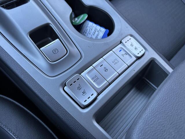 Hyundai Kona EV Premium 64 kWh -