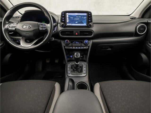 Hyundai Kona 1.0 T-GDI Sport (APPLE CARPLAY, STOELVERWARMING, CAMERA, CLIMATE CONTROL, SPORTSTOELEN, NIEUWSTAAT)