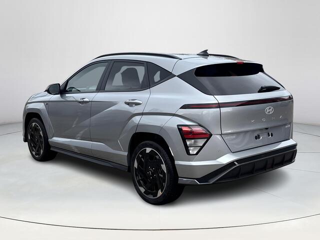 Hyundai Kona Electric N Line Business 64,8 kWh | Warmtepomp | Adaptieve Cruise Control | Parkeersensoren voor en achter | Dodehoekdetectie | Navigatie | Stoel / Stuurverwarming | Keyless entry en start|