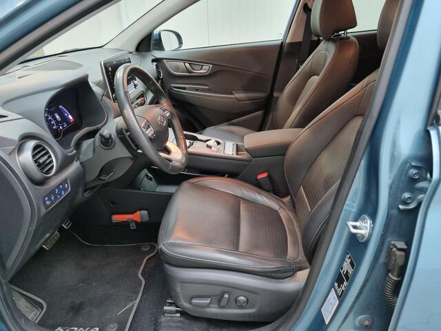 Hyundai Kona EV Premium 64 kWh | Lederen bekleding | Head-Up Display | Stoelverwarming / koeling | Krell audio | Camera