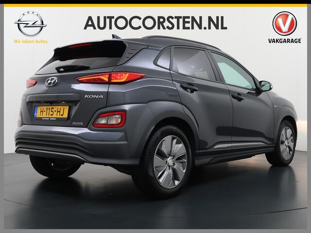 Hyundai Kona EV 64kWh Fase 3 Warmtepomp Adap.Cruise Camera Navi Ecc Apple Carplay Android Auto Pdc Krell®-Audio Fashion SOH 93% Dodehoek detector Rijstrooksensor Led Privacy Glas Keyless Lmv 17" 1e Eigenaar Origineel Nederlandse Auto