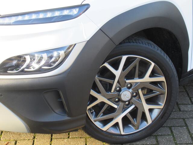 Hyundai Kona 1.6 GDI HEV Edition 30 1e eigen | dealer onderh | full LED kopl | navi | tr.haak | 18 "inch