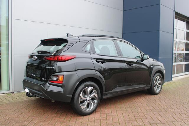 Hyundai Kona 1.6 GDI HEV Comfort Automaat Hybrid Airco Carplay Camera Trekhaak 1.300kg