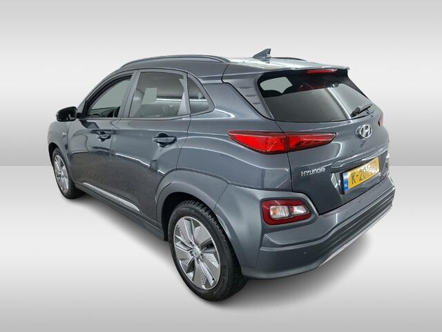 Hyundai Kona EV Premium 64 kWh 1e-Eig. & Dealer-Onderh. BOVAG-Garantie. NL-Auto.