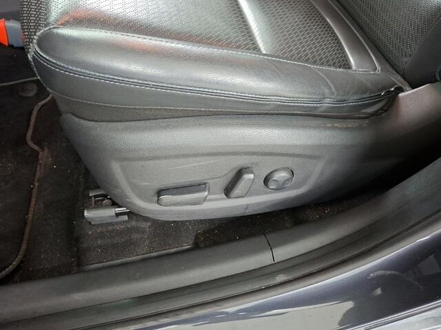 Hyundai Kona EV Premium 64 kWh 1e-Eig. & Dealer-Onderh. BOVAG-Garantie. NL-Auto.