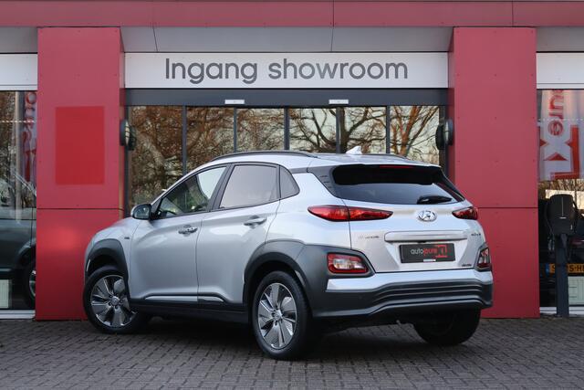 Hyundai Kona EV Fashion 64 kWh | Origineel NL | SoH 100% | HUD | ACC | Camera | Navigatie |