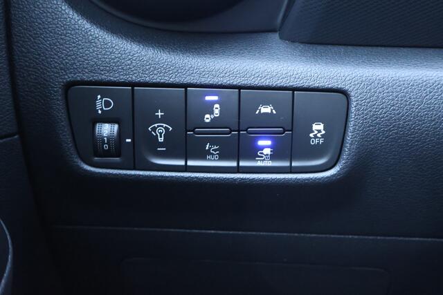 Hyundai Kona EV Fashion 64 kWh | Origineel NL | SoH 100% | HUD | ACC | Camera | Navigatie |