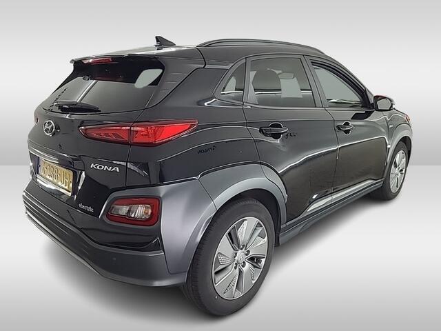 Hyundai Kona EV Fashion 64 kWh 3-Fase 1e-Eig. & Keurig-Onderh-Onderh. BOVAG-Garantie. NL-Auto.