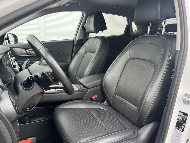 Hyundai Kona EV Limited 64 kWh / achterbank verwarmd / Apple Carplay/Android Auto / cruise control adaptief met Stop&Go en stuurhulp /