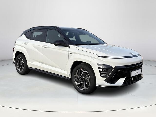 Hyundai Kona 1.6 GDI HEV N Line Sky | Uit voorraad leverbaar! | Schuif- Kanteldak | Apple Carplay/Android Auto | 360 graden camera | Elektrische achterklep | Stoelverwarming/verkoeling | Adaptief Cruise Control |