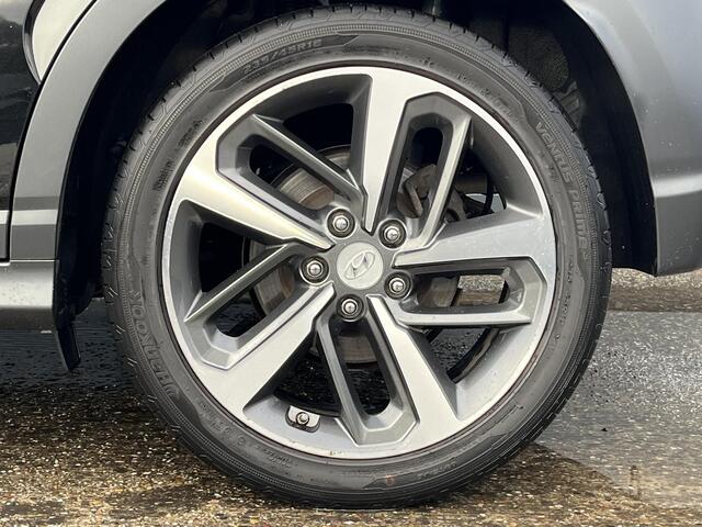 Hyundai Kona 1.0 T-GDI Premium | Lederen bekleding Stoelventilatie & verwarming | Trekhaak | Head up display | Geïntegreerde navigatie |