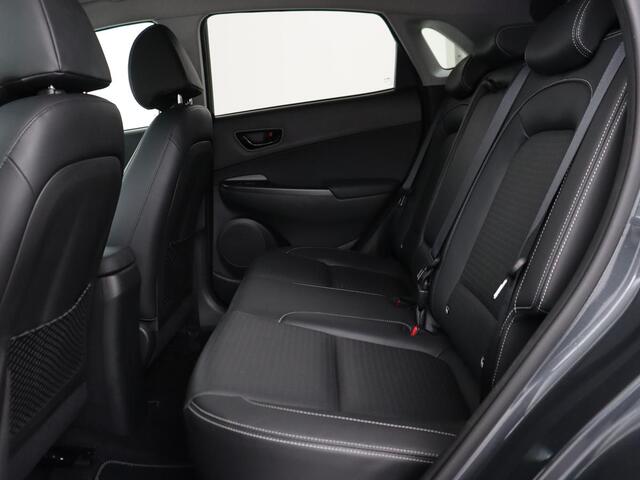 Hyundai Kona 1.6 GDI HEV Premium | Leder | Stoelventilatie | Adaptive cruise | Head-Up | Carplay | Camera | Achterbankverwarming | Navigatie | Keyless | Climate control
