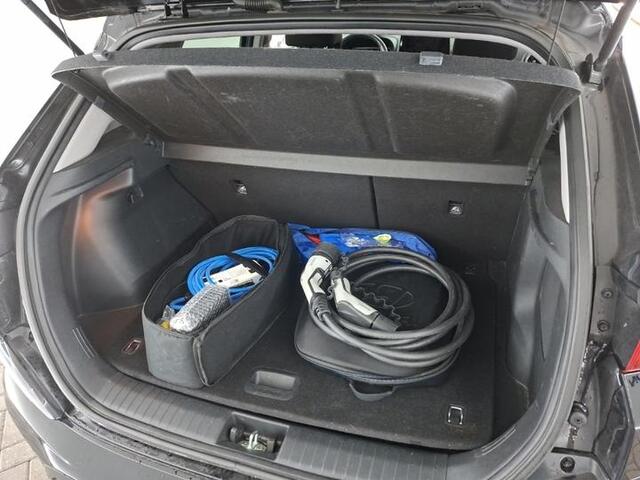 Hyundai Kona EV Fashion 64 kWh | Navi | Camera | LED |