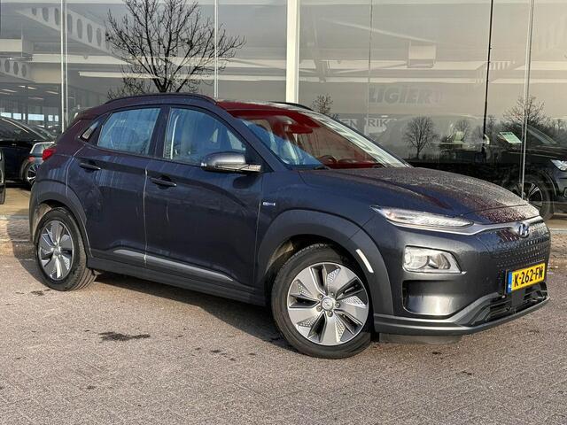 Hyundai Kona EV Comfort 64 kWh | SOH: 96,4% | 3 Fase |Warmtepomp | Navi | Adaptive CC | Climate |