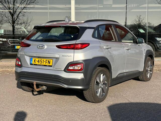 Hyundai Kona EV Comfort 64 kWh | SOH: 94,6% | Trekhaak | 3 Fase | Warmtepomp | Navi | Adaptive CC | Climate |