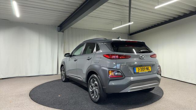 Hyundai Kona 1.6 GDI HEV Fashion Automaat | Navi | HUD | Krell