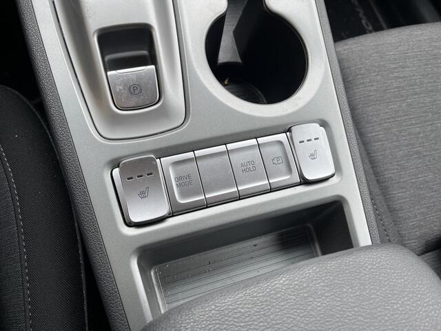 Hyundai Kona Electric Comfort 64 kWh | Stoelverwarming | Camera | Audio-navigatiesysteem | Automatische airconditioning