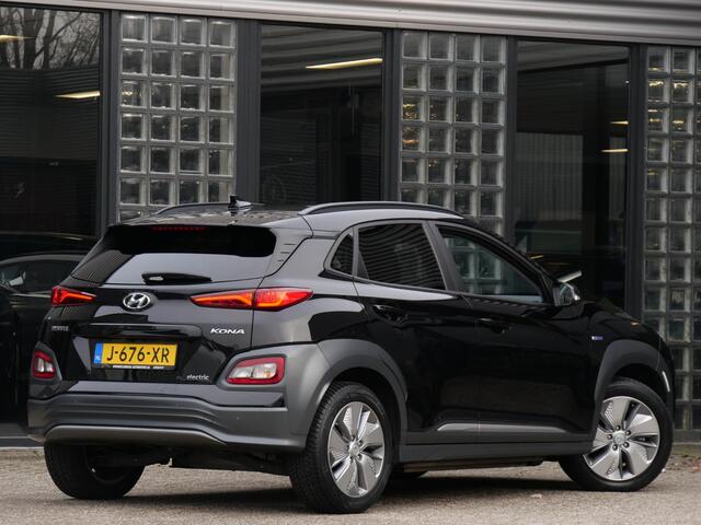 Hyundai Kona EV 64kWh FASHION/ 3-FASE/ SOH 96%/ HEAD-UP/ BLINDSPOT/ KEYLESS
