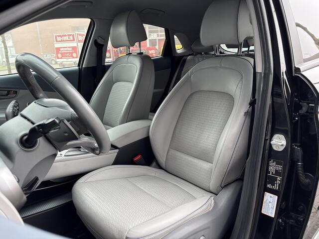 Hyundai Kona EV Premium 64 kWh SoH 96% incl. Trekhaak!
