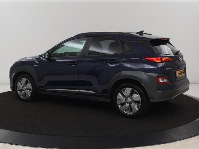 Hyundai Kona EV Fashion 64 kWh | 3-Fase | SOH 100% | Head-Up | Adaptive cruise | Carplay | Warmtepomp | Camera | Krell Audio | Navigatie | Parkeerhulp