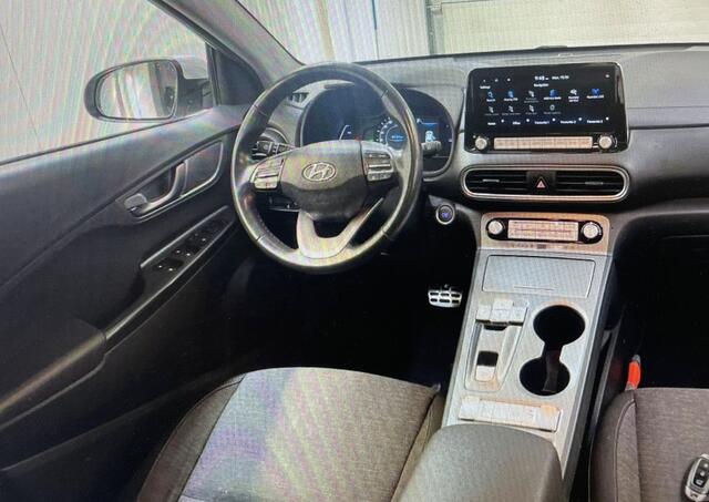 Hyundai Kona EV Comfort 64 kWh/204PK/Carplay/Climate/Led